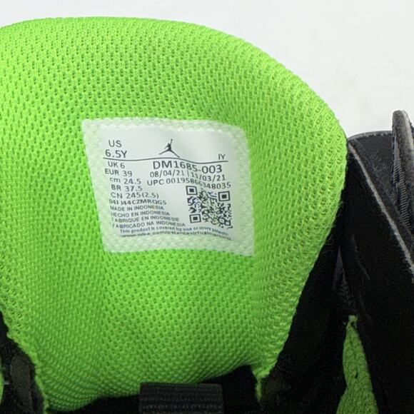 Nike Air Jordan 6 Retro GS Electric Green Black DM1685-003 Boys Size 6.5Y. 2021 main image 8